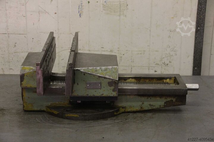Machine vice unbekannt Spannweite 345 mm