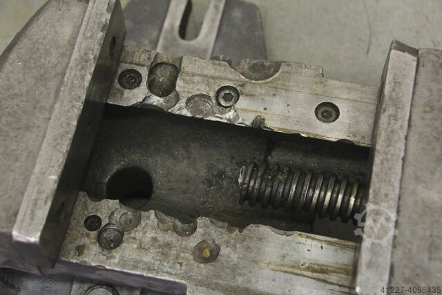 Machine vice unbekannt Spannweite 190 mm