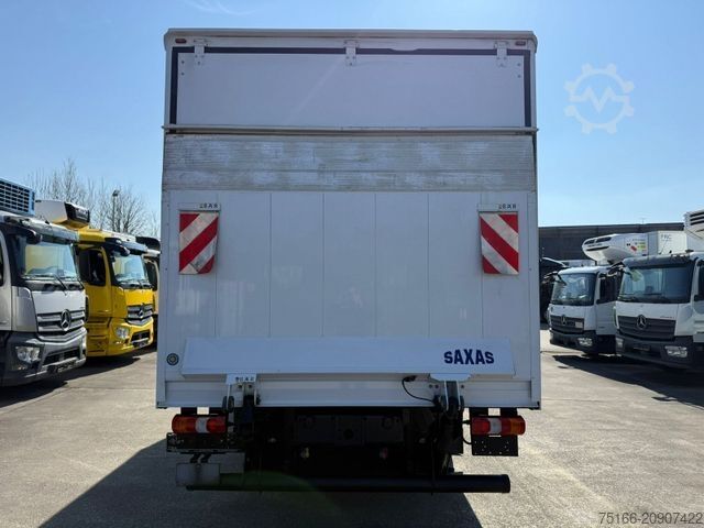 Box van MERCEDES-BENZ ATEGO 818 L Koffer 6,10 m LBW 1 to.*AHK*EURO 6E