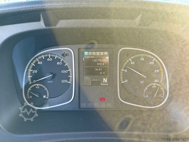 Box van MERCEDES-BENZ ATEGO 818 L Koffer 6,10 m LBW 1 to.*AHK*EURO 6E