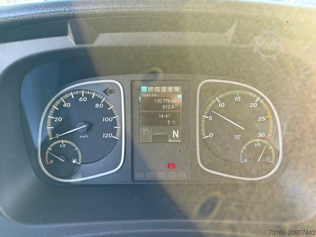 Box van MERCEDES-BENZ ATEGO 818 L Koffer 6,10 m LBW 1 to.*AHK*EURO 6E