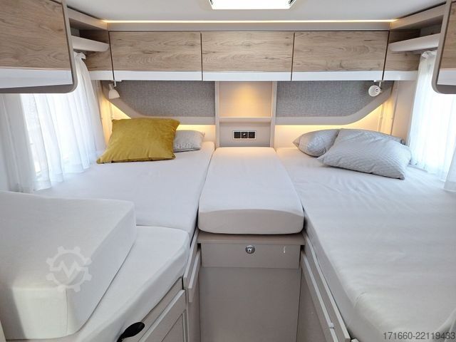 Semi-integrated camper HYMER/ERIBA Exsis-t 474 AUTOMATIK, SAT+TV, NAVI+RFK, MARKISE