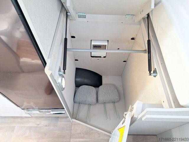 Semi-integrated camper HYMER/ERIBA Exsis-t 474 AUTOMATIK, SAT+TV, NAVI+RFK, MARKISE