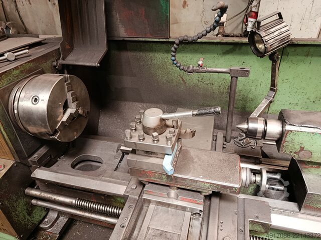 Universal lathe TUJ-50M ZMT Tarnów TUJ 50M