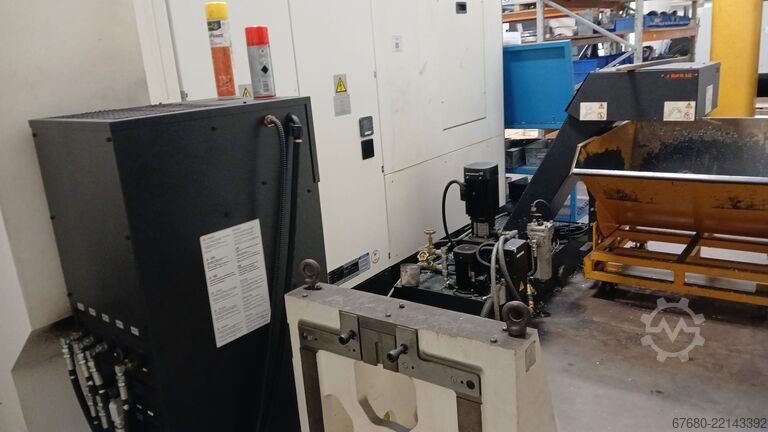 CNc 5 axis vertical machining center Mazak VTC-800/30SR