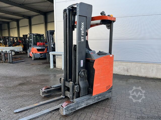 Reach Truck Toyota RRE 140 H