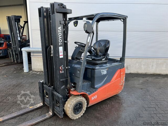 Electric 3-wheel forklift Toyota 8 FBE 18 T