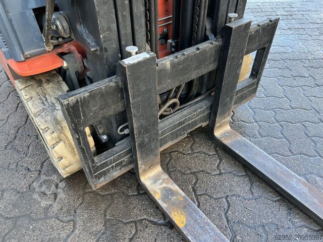 Electric 3-wheel forklift Toyota 8 FBE 18 T