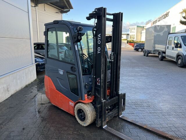 Electric 3-wheel forklift Toyota 8 FBET 18