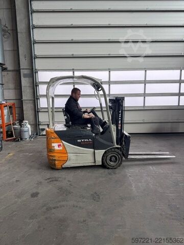Electric - 3 wheels Still RX50-15