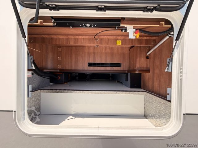 Integriertes Wohnmobil CARTHAGO Chic S-Plus I 61 XL LE *Einzelbetten-Hubbett*