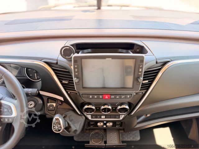 Integriertes Wohnmobil CARTHAGO Chic S-Plus I 61 XL LE *Einzelbetten-Hubbett*