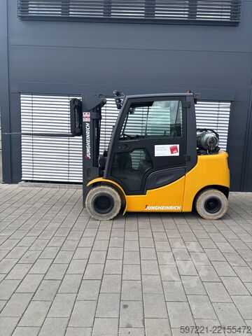 LPG-Gabelstapler Jungheinrich TFG 430S 440DZ nur an Händler