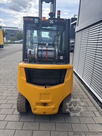 LPG-Gabelstapler Jungheinrich TFG 430S 440DZ nur an Händler