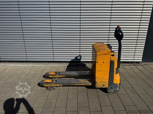 Elektrische Niederhubwagen Jungheinrich EJE 116  res HP