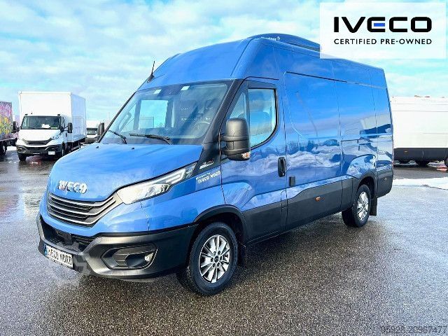 Panel van IVECO 35S18HA8 V/P Frischdienst, AHK, Navi, Rückfahrkam