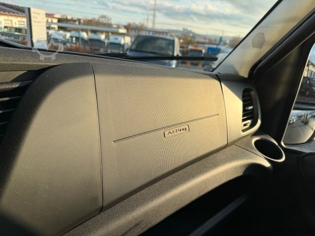 Car carrier van IVECO Daily 35S16 HA8 *Rampen*L3.500mm*Automatik*AHK*