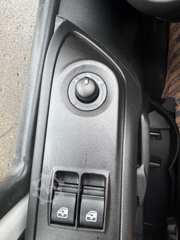 Pick-up van IVECO Daily 35C21 HA8 3.0L DoKa *Automatik*R3.450mm*4x