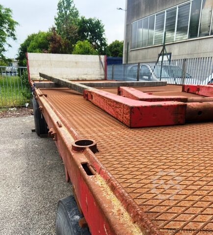 Semi-trailer with flatbed Viberti 22R10