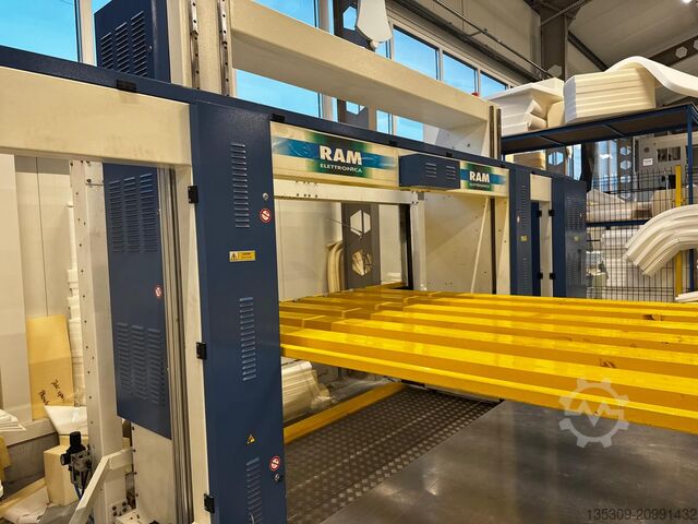CNC machine for foam cutting RAM Elettronica SLC 499 SUPERFAST