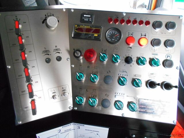 Kehrmaschine Mercedes-Benz Atego 1324 LKO 4x2 / Themis SH7B D/HD