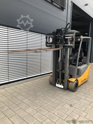 Elektrisch – 3 Räder Jungheinrich EFG 220