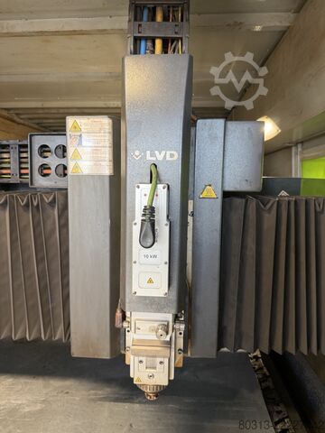 Laserschneidmaschine LVD PHOENIX FL 3015 Fiber 6 kW