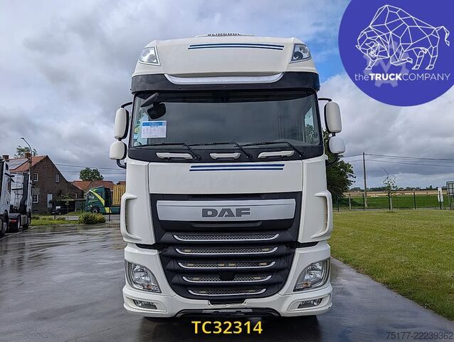 Chassis with cab DAF XF 450