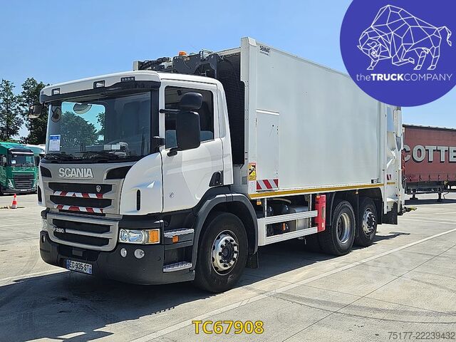 Refuse collection vehicle Scania P 320