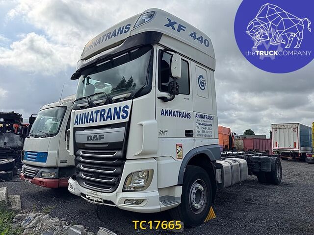 Fahrgestell mit Fahrerhaus DAF XF 440