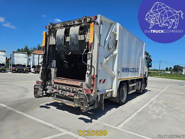 Refuse collection vehicle Scania P 270