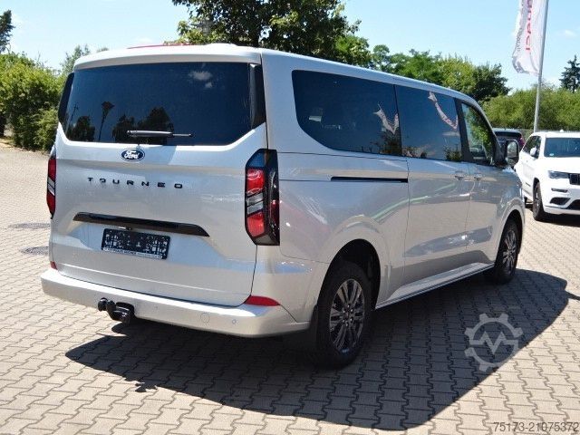 Kleinbus FORD Tourneo Custom 320L2 Titanium AT AHK Kam Navi
