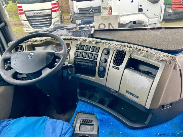 Standard-SZM Renault Premium 460 2X FUEL TANK, FRIGO, EURO 5