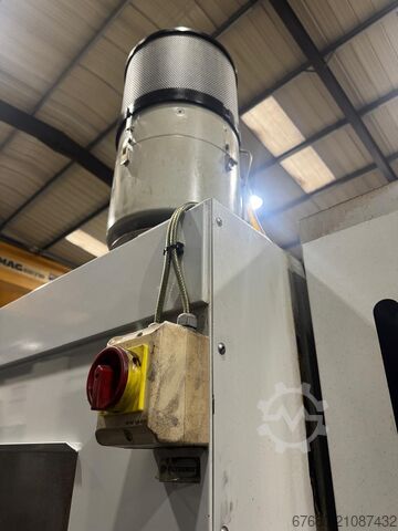 Vertikales Bearbeitungszentrum Haas VF-5/40XT
