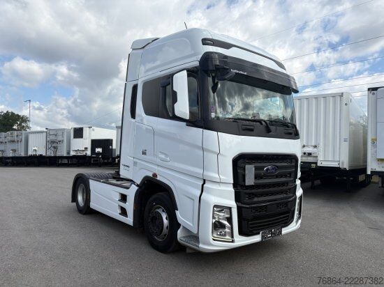 Standard tractor unit FORD F-MAX 500, INTARDER