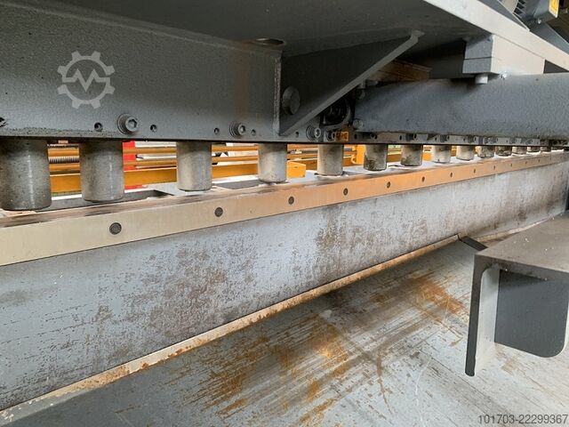 Hydraulische Guillotineschere HACO TS 3006 - 3000 x 6,5 mm