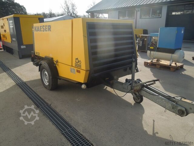 Screw compressor Kaeser M122