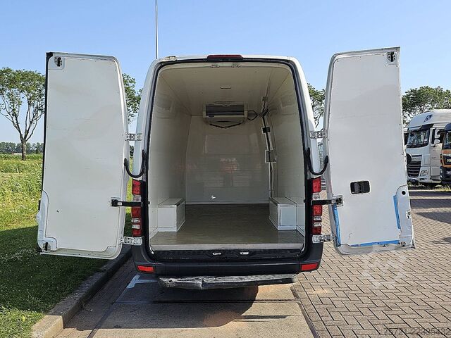 Reefer van MERCEDES-BENZ SPRINTER 313 L3H2 Maxi FRIGO Ac!