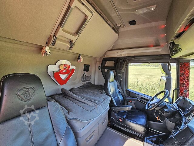 Standard-SZM SCANIA R520 V8 6x4 +HID