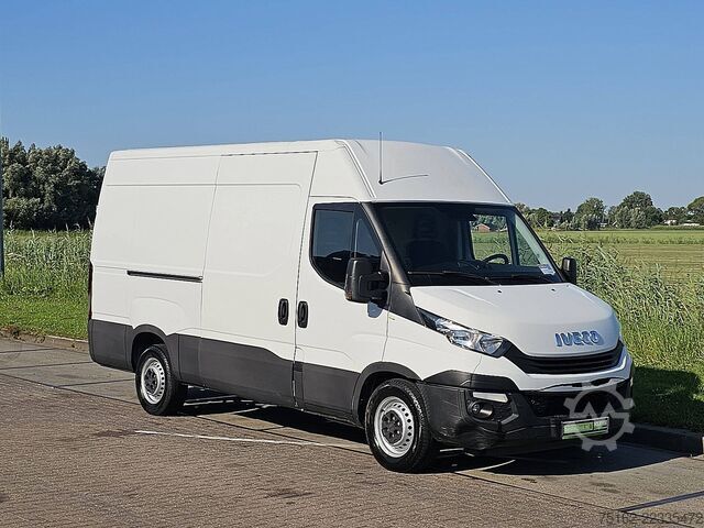 High-roof van IVECO DAILY 35S14       L2H2 Airco Euro6!