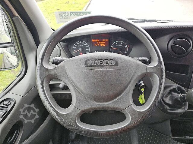 Hochdachkombi IVECO DAILY