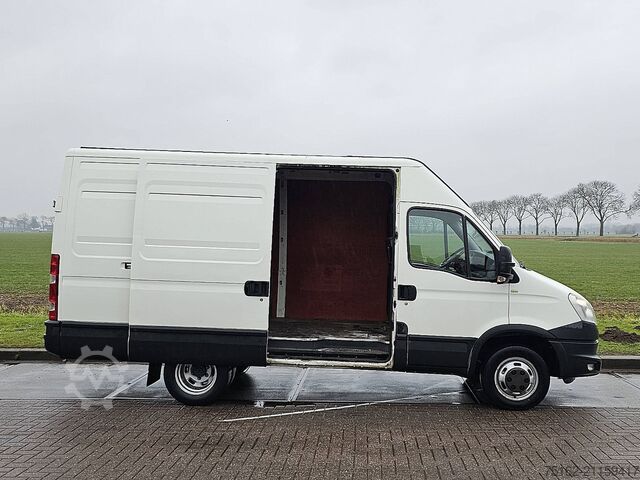 Hochdachkombi IVECO DAILY