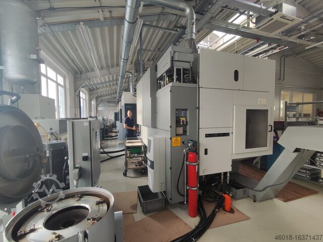 Bearbeitungszentrum 5 Achsen DMG DMU 70 Evolution