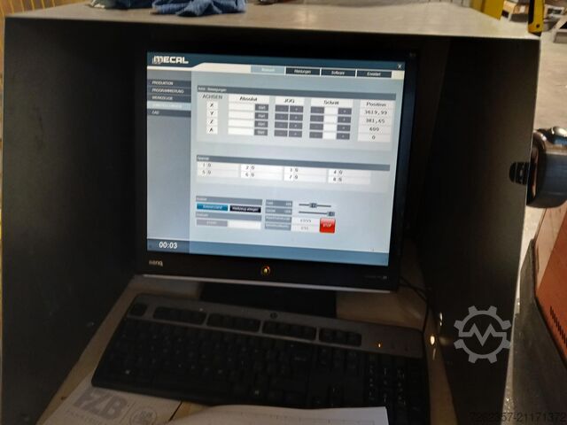 Vertikales Bearbeitungszentrum MECAL MC304 Atlas 3