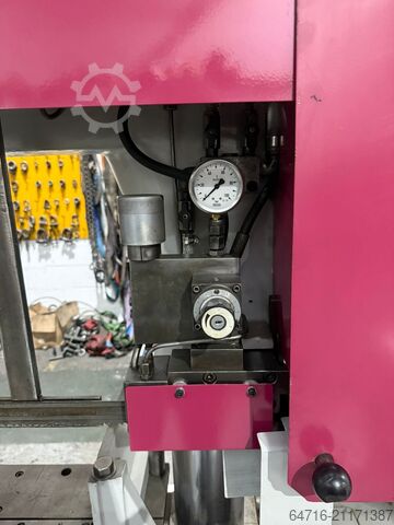 Cold saw Behringer HBP 360