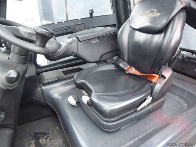 Elektro 4 Rad-Stapler Linde E25-01