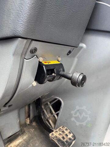 Standard-SZM Iveco Stralis 430 **MANUAL GEARBOX-PTO-ZF RETARDER**