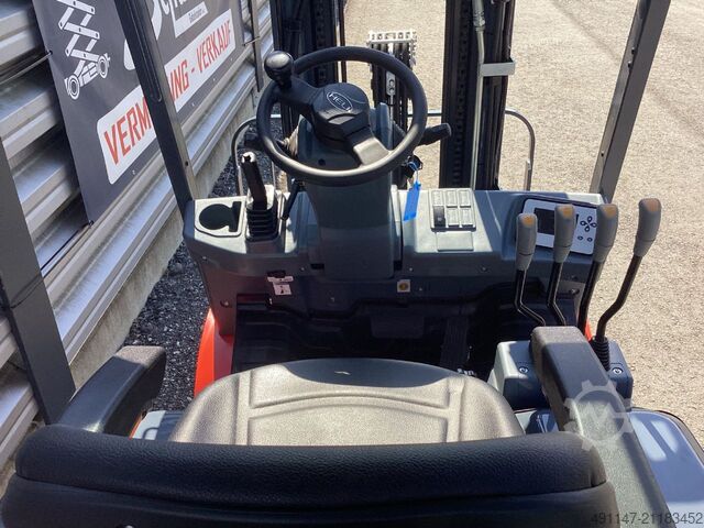 Elektro 4 Rad-Stapler Heli CPD18-A3H4-M