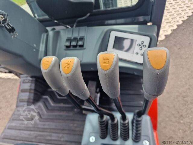 Elektro 4 Rad-Stapler Heli CPD18-A3H4-M