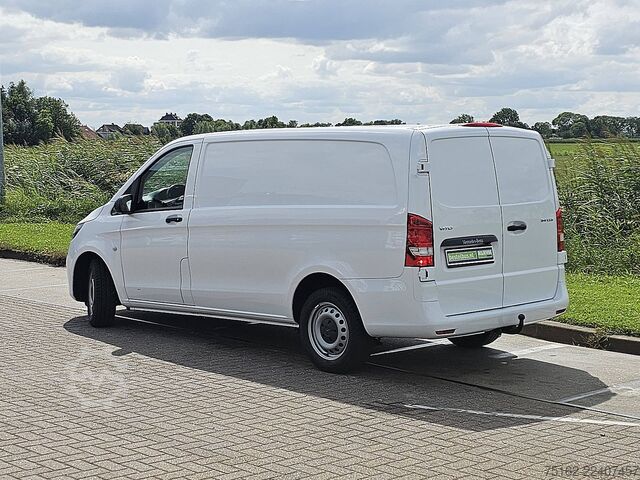 High-roof van MERCEDES-BENZ VITO 114 L2 Aut. LED 136pk!